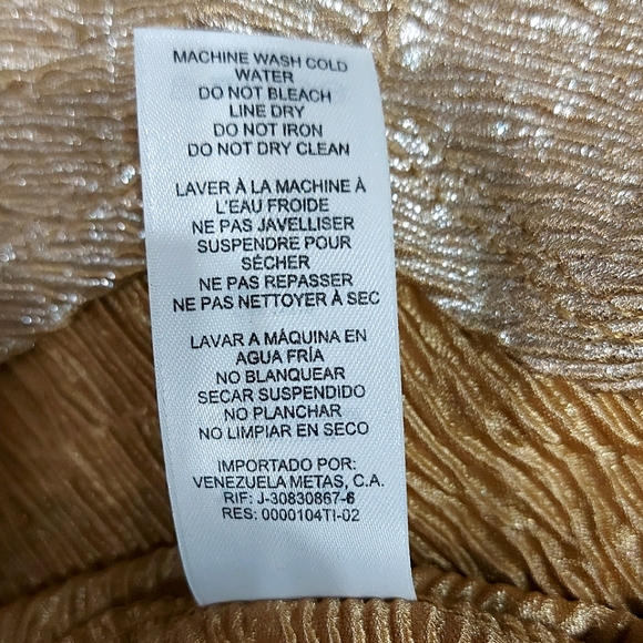 Dynamite Gold Shimmery Tunic Top size XS - Picture 6 of 8